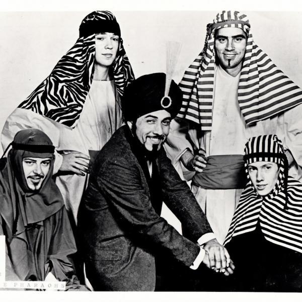 Wooly Bully – Sam the Sham and the Pharaohs